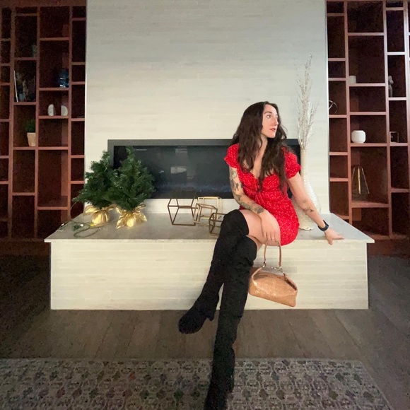 Princess Polly Cottagecore Dress Red Floral - Picture 2 of 6